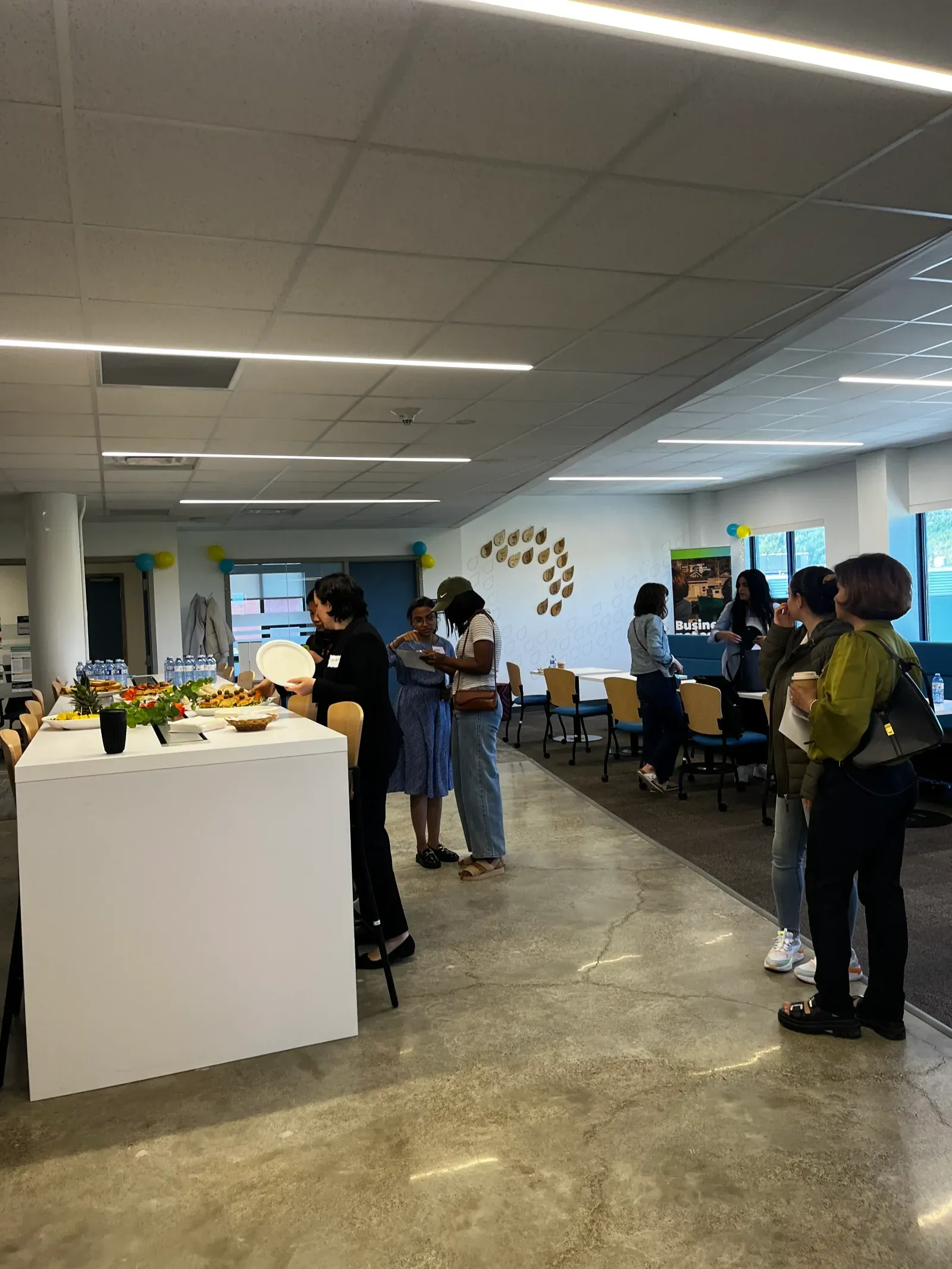 The First Community Innovation Table — photograph 4